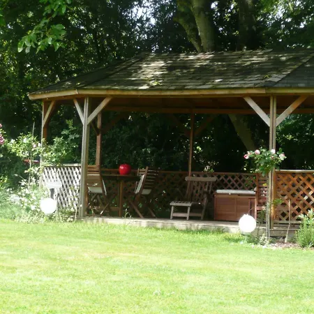 Bed & Breakfast Dinan La Priquetais