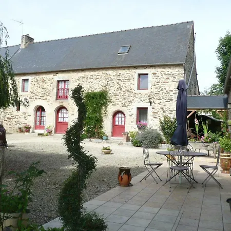 Bed & Breakfast Dinan La Priquetais 3*