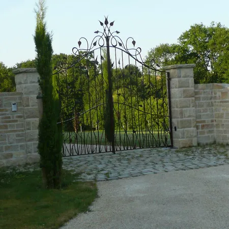 Bed & Breakfast Dinan La Priquetais